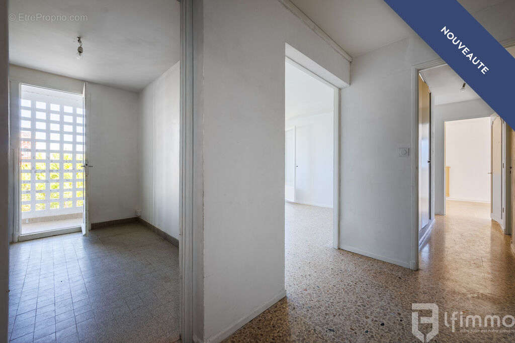 Appartement à MARSEILLE-8E