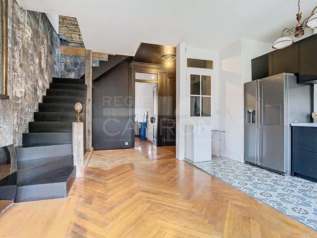 Appartement à LYON-5E