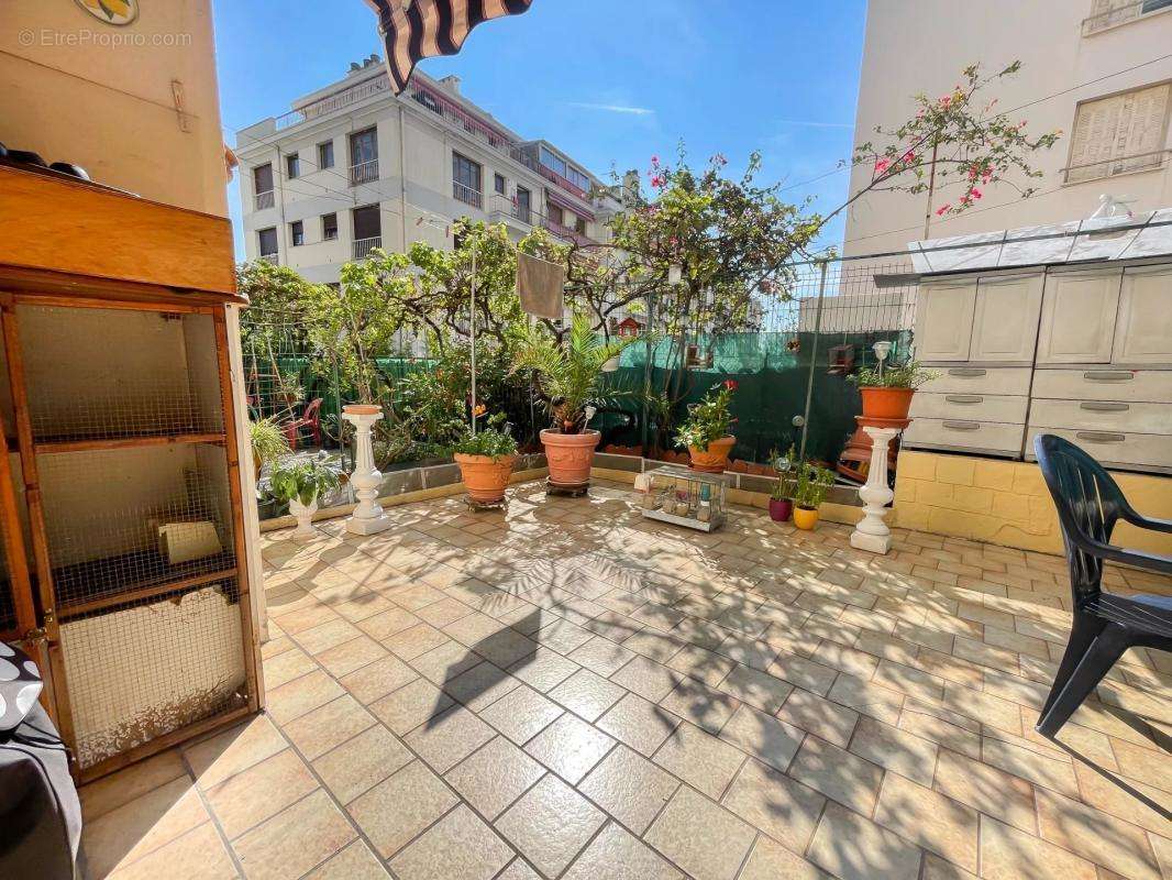 Appartement à NICE