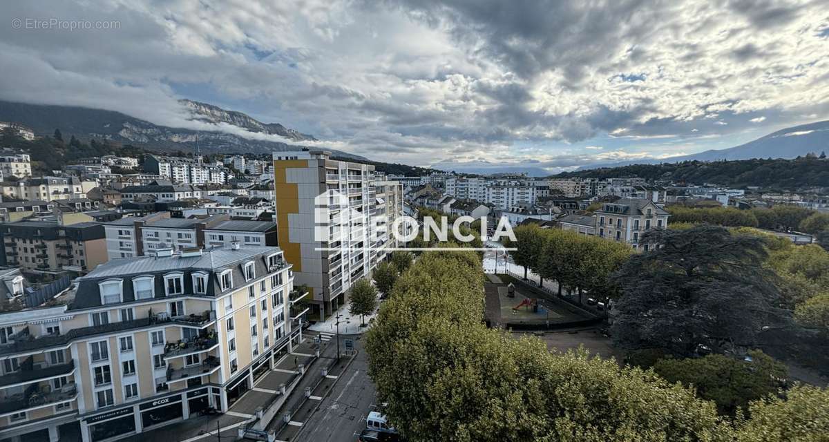 Appartement à AIX-LES-BAINS