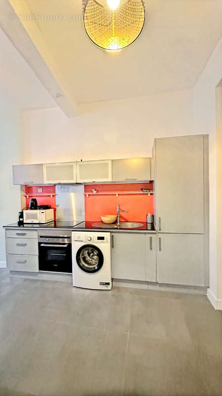 Appartement à MARSEILLE-2E