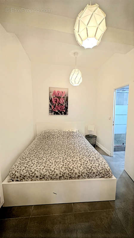 Appartement à MARSEILLE-2E