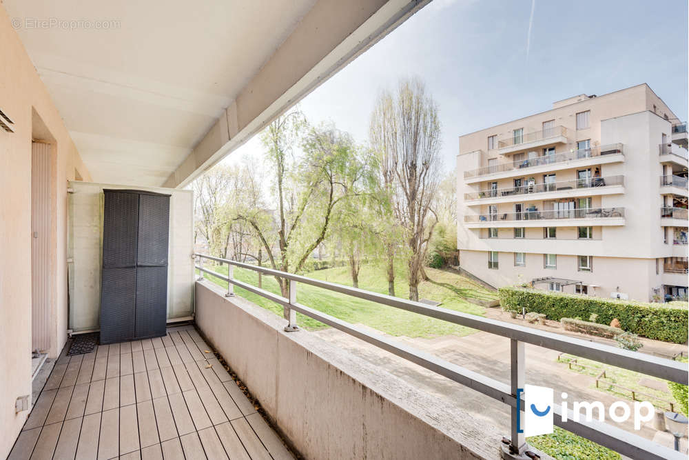 Appartement à ASNIERES-SUR-SEINE