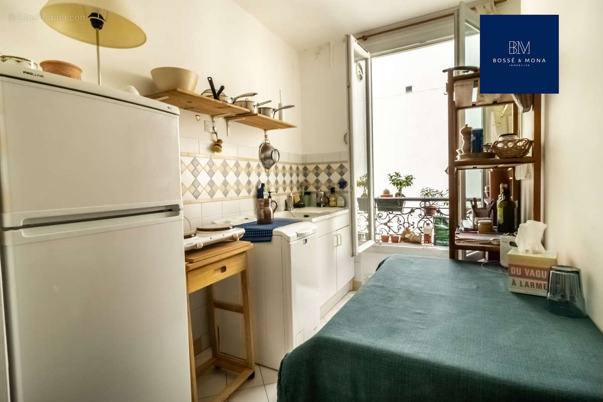 Appartement à PARIS-18E