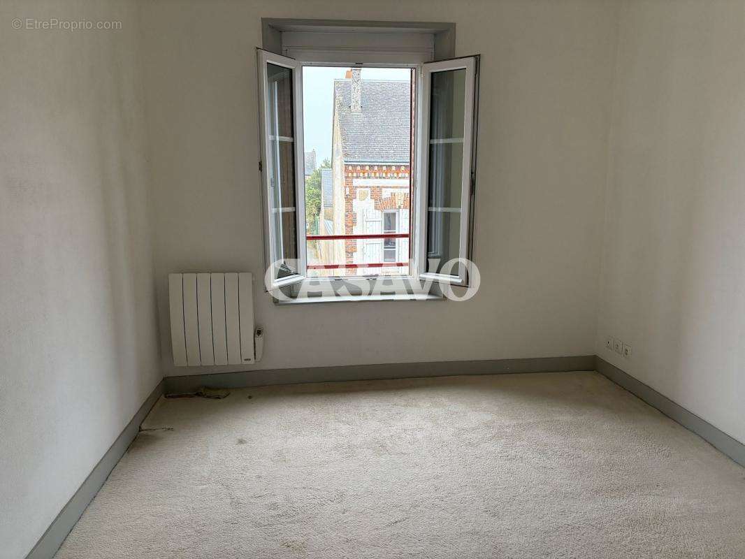 Appartement à LA LOUPE