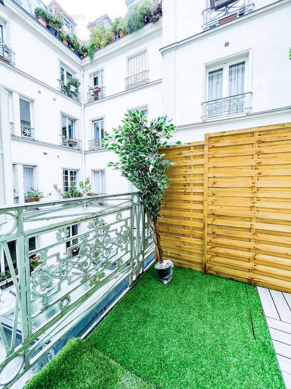 Appartement à PARIS-9E