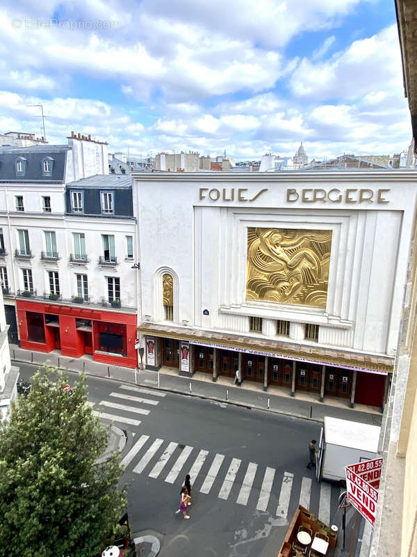 Appartement à PARIS-9E