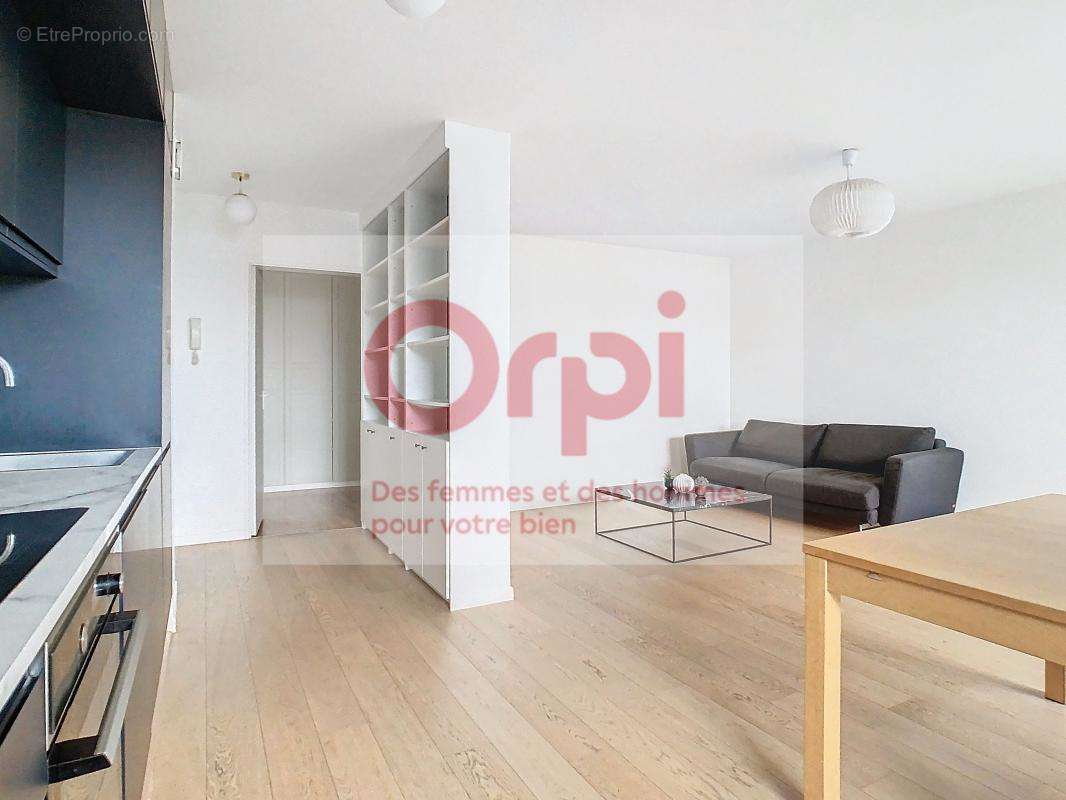 Appartement à ISSY-LES-MOULINEAUX