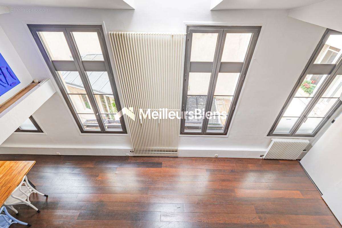 Appartement à PARIS-4E