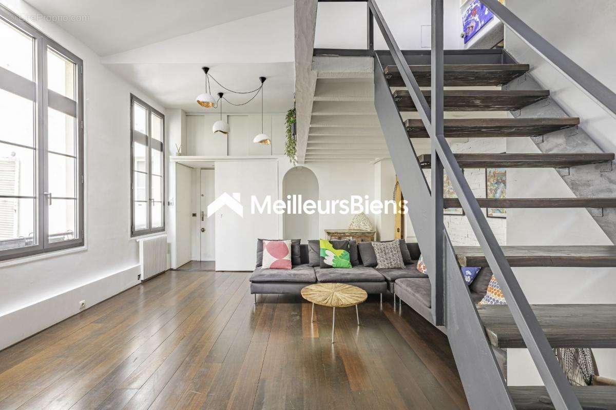 Appartement à PARIS-4E