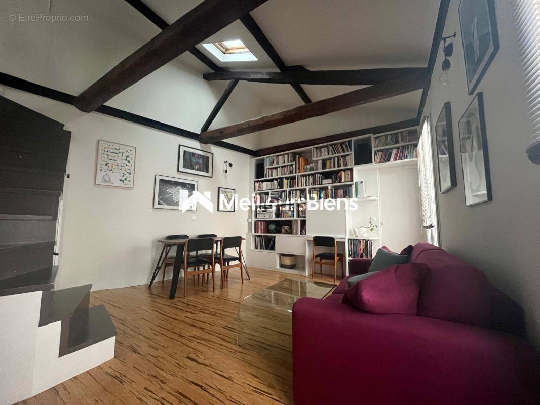 Appartement à PARIS-12E