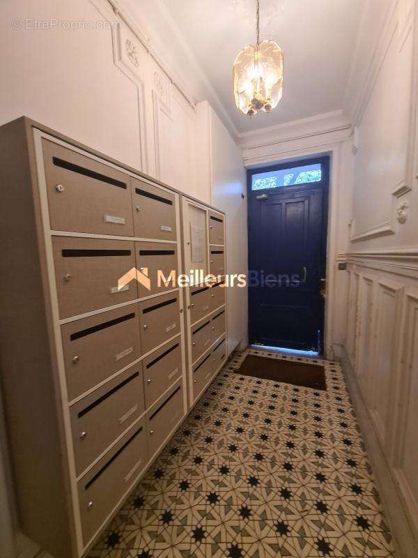 Appartement à PARIS-12E