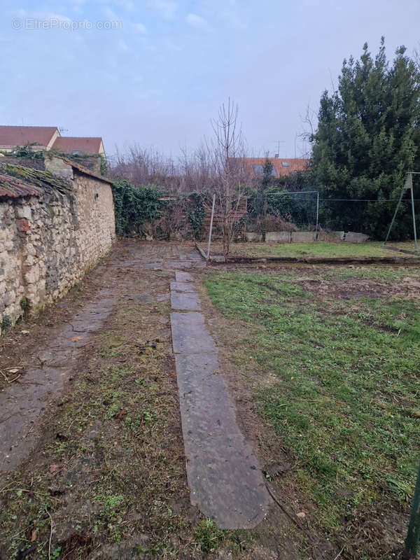 Maison à MONTEREAU-FAULT-YONNE