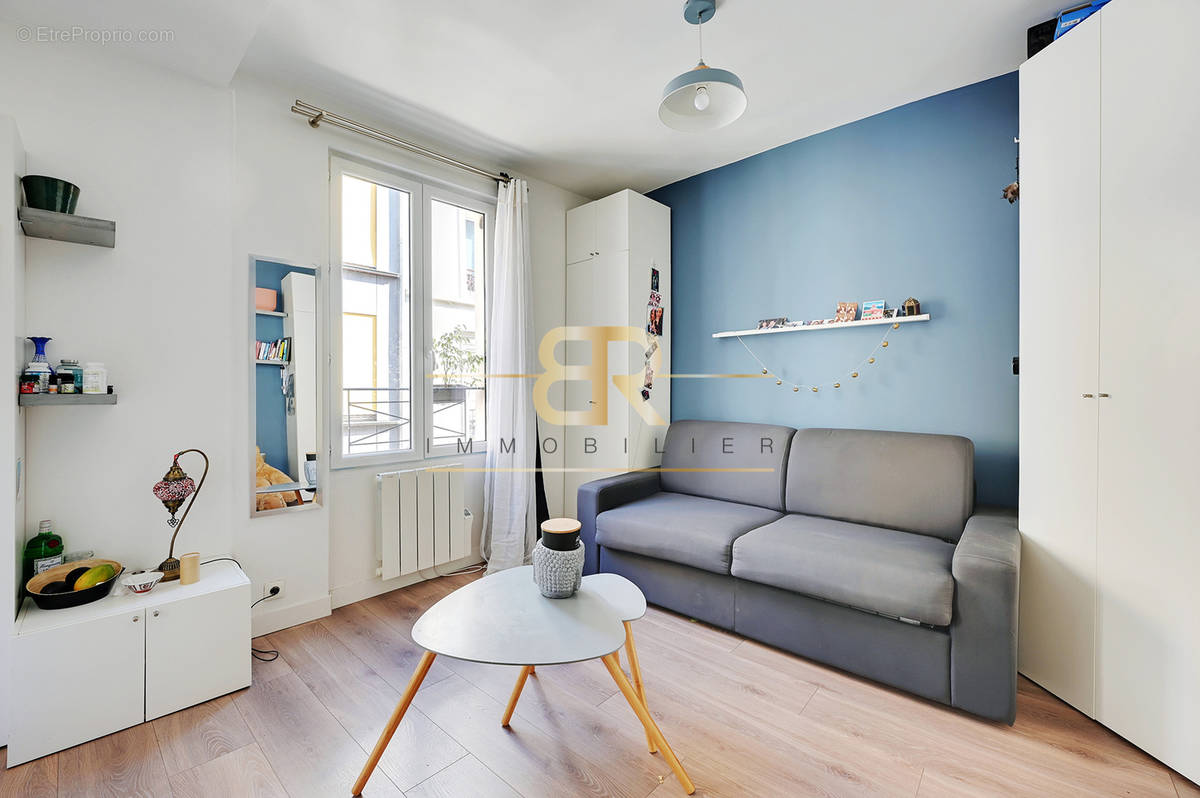 Appartement à PARIS-10E