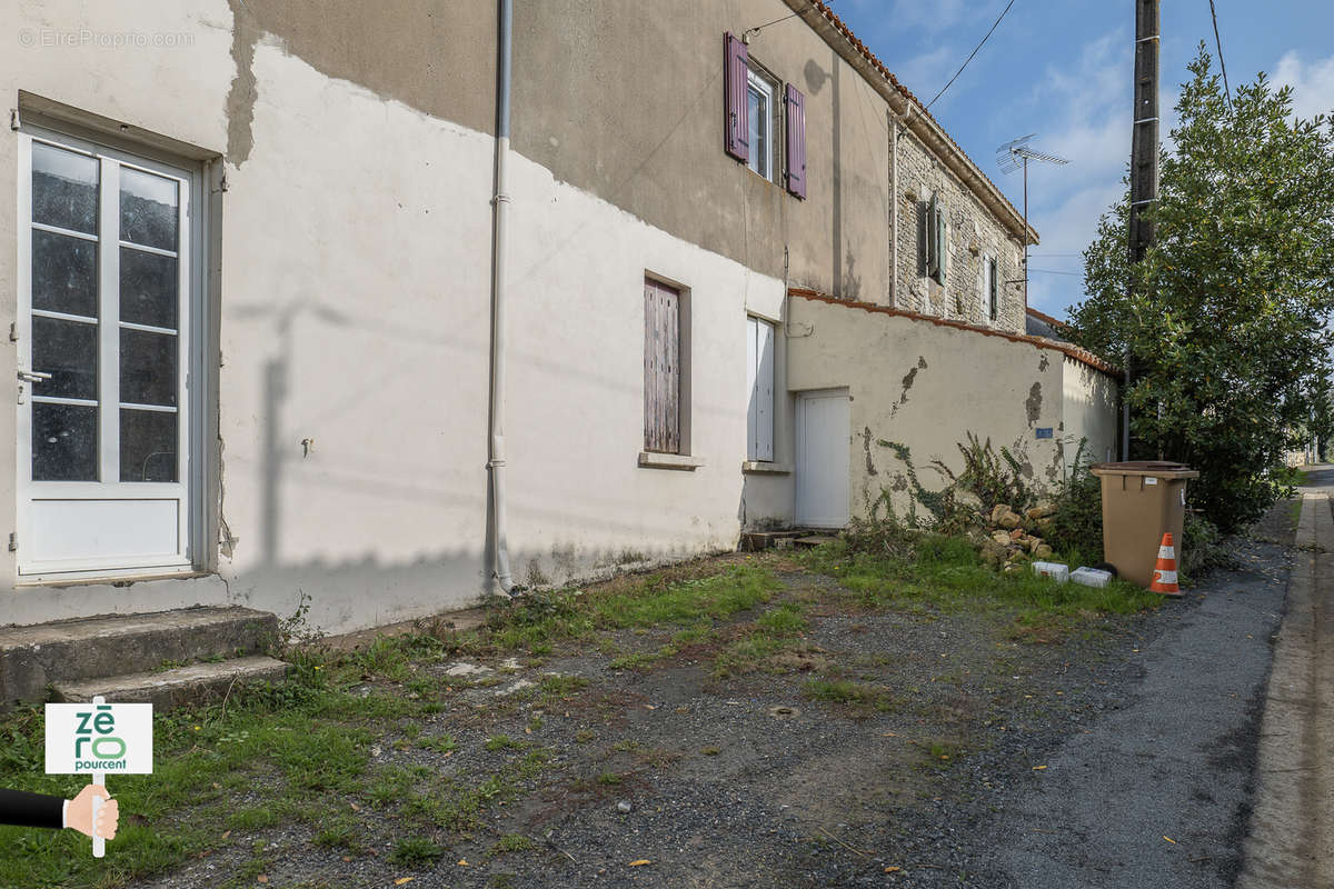 Maison à SAINT-AUBIN-LA-PLAINE