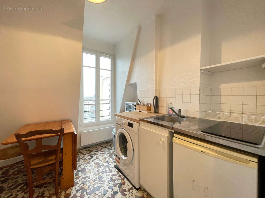 Appartement à PARIS-12E