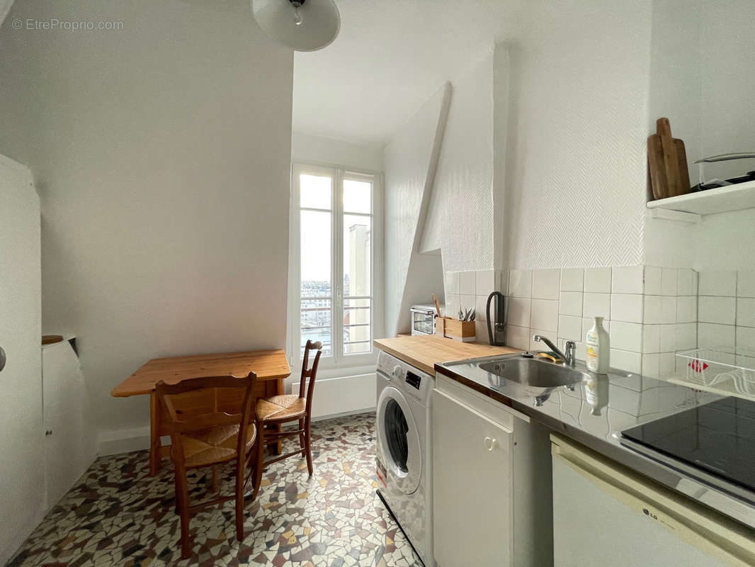 Appartement à PARIS-12E