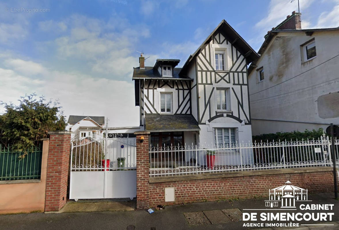 Maison à AMIENS