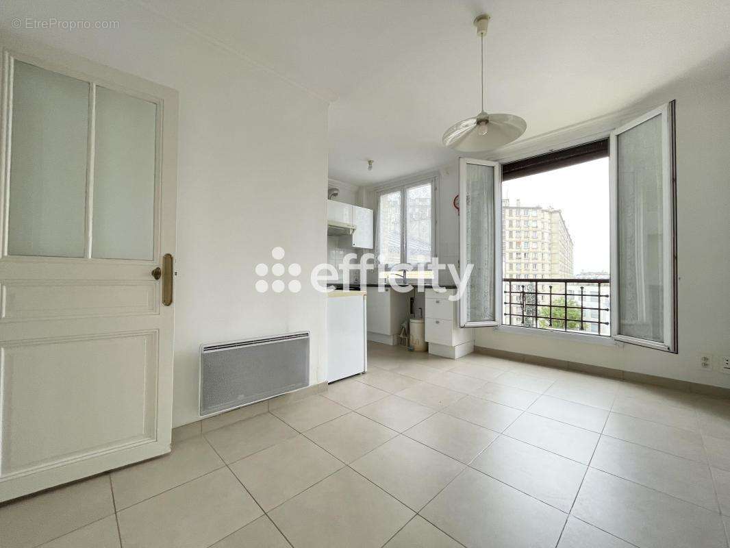 Appartement à PARIS-12E