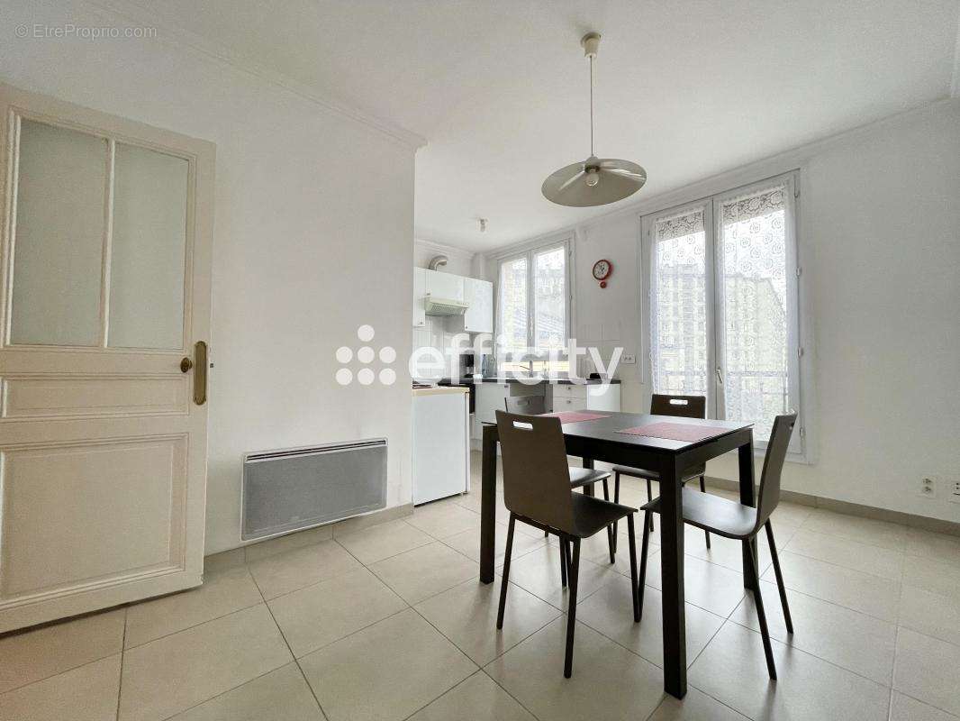 Appartement à PARIS-12E