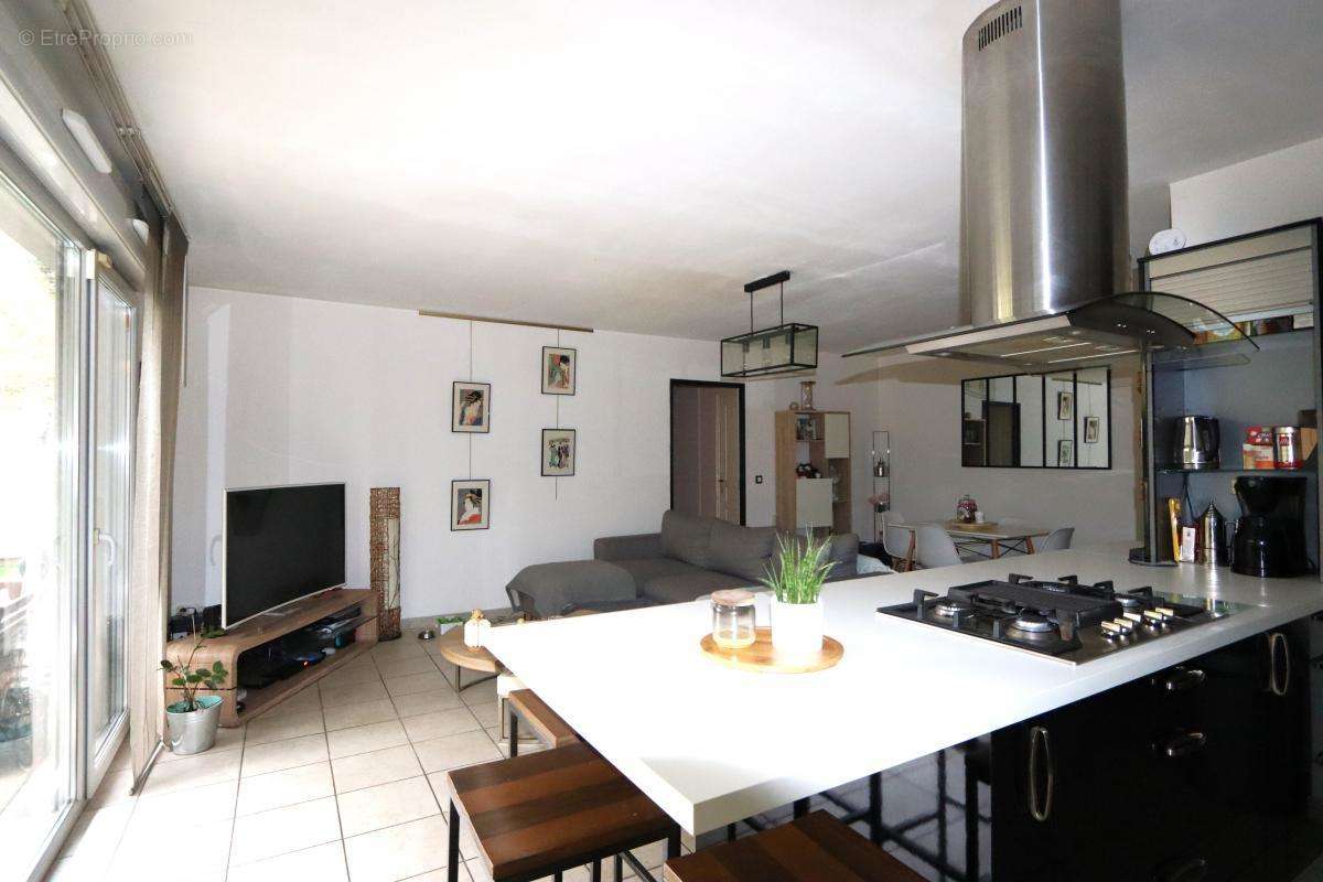 Appartement à LYON-3E