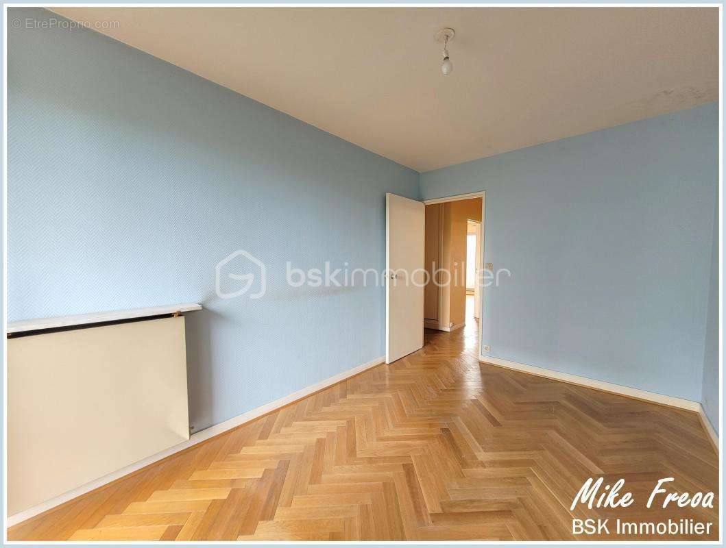 Appartement à PARIS-19E