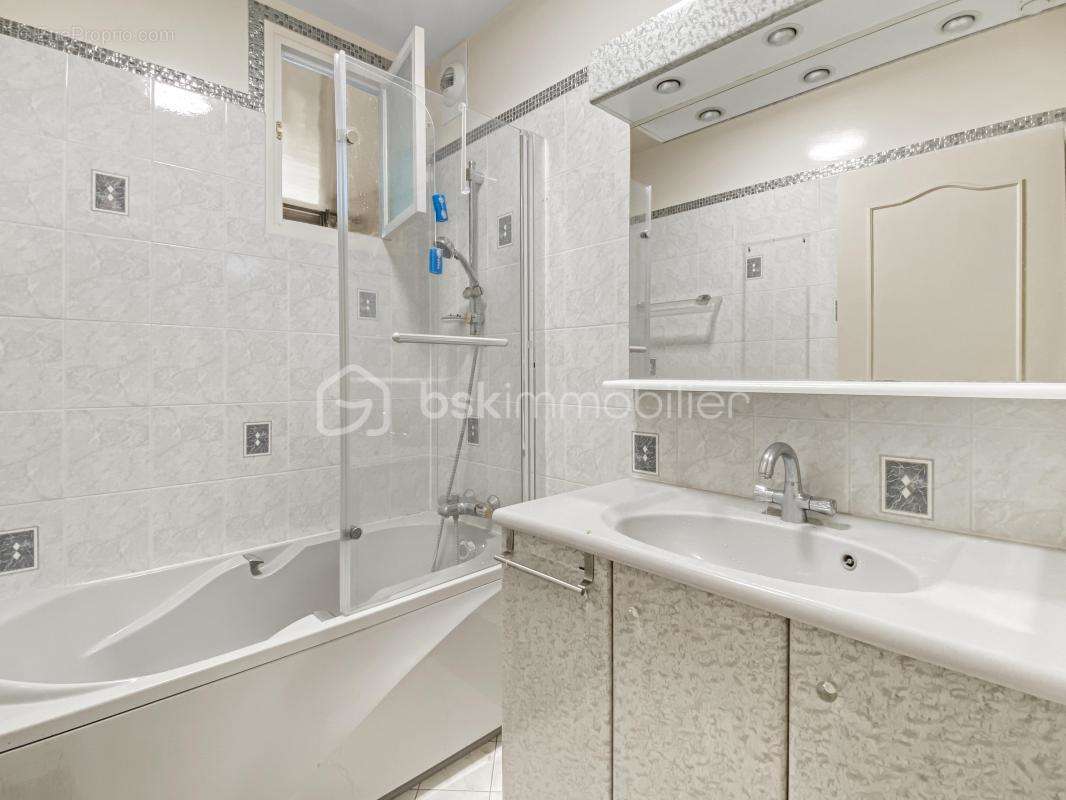 Appartement à RUEIL-MALMAISON