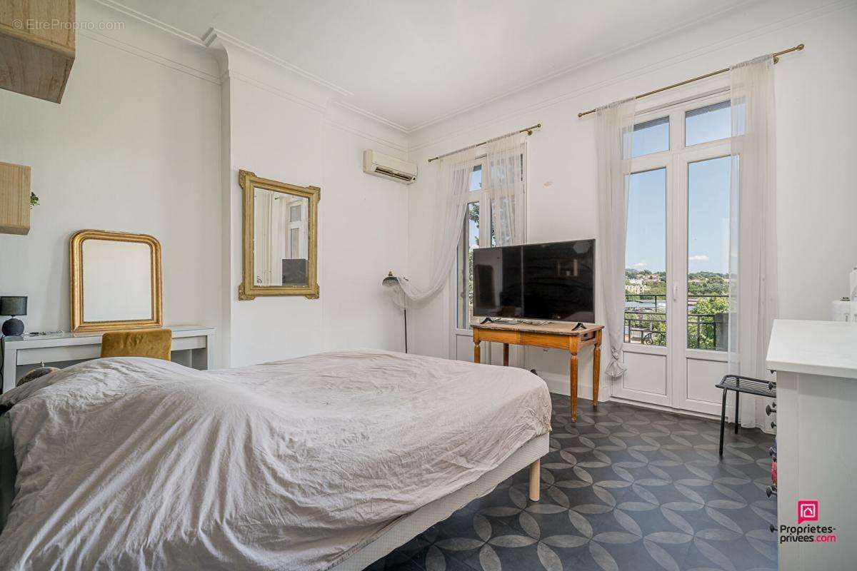 Appartement à MARSEILLE-13E