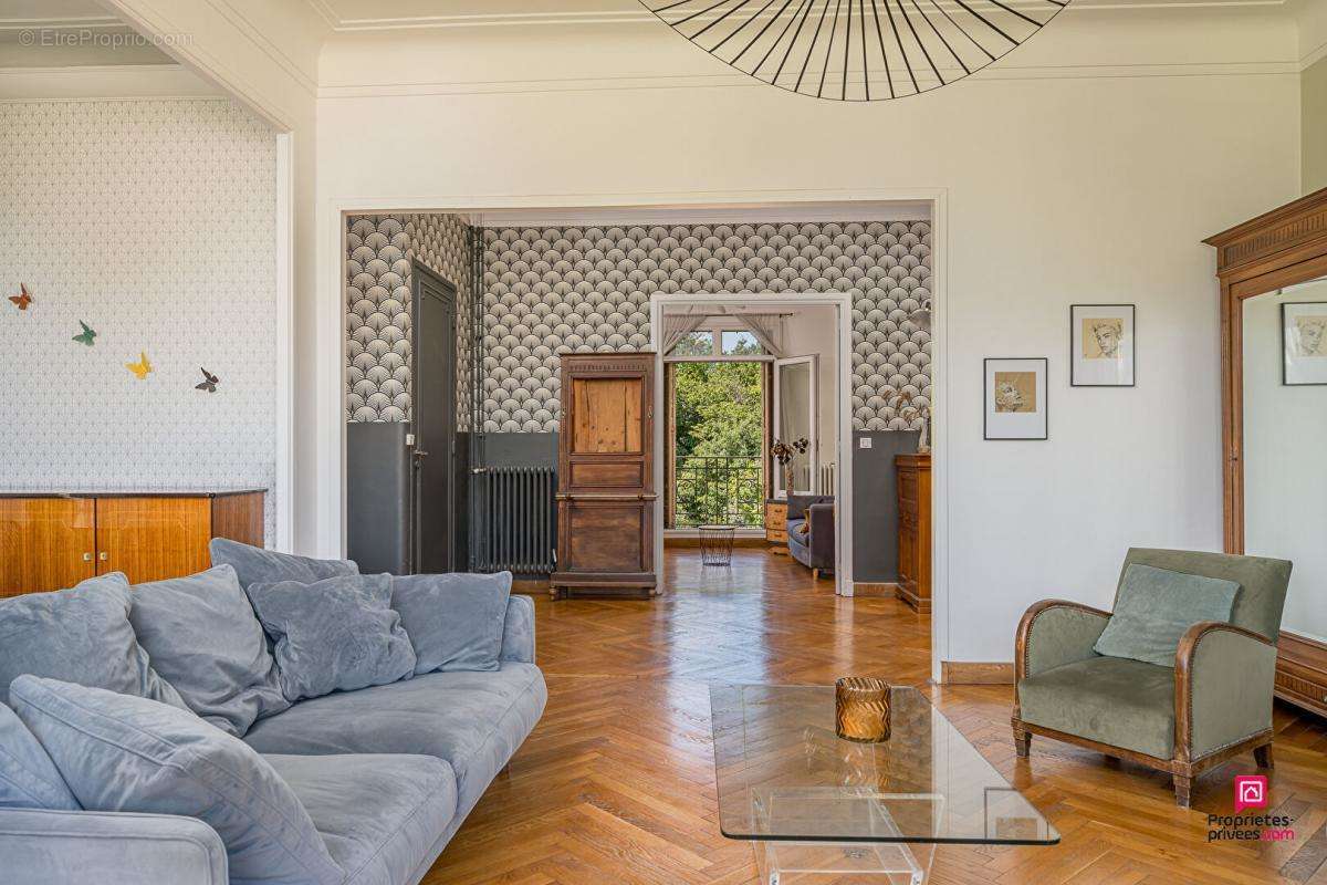 Appartement à MARSEILLE-13E