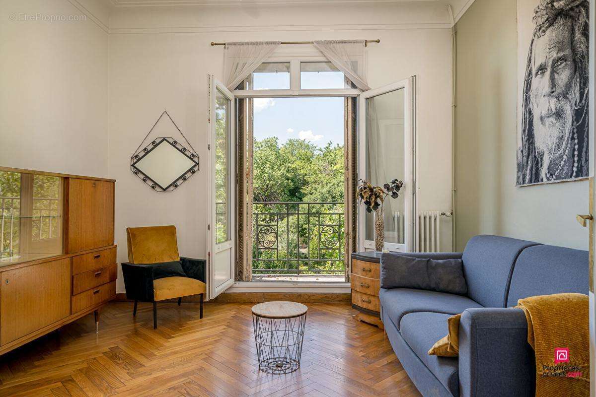 Appartement à MARSEILLE-13E