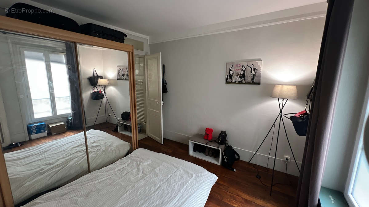 Appartement à PARIS-15E