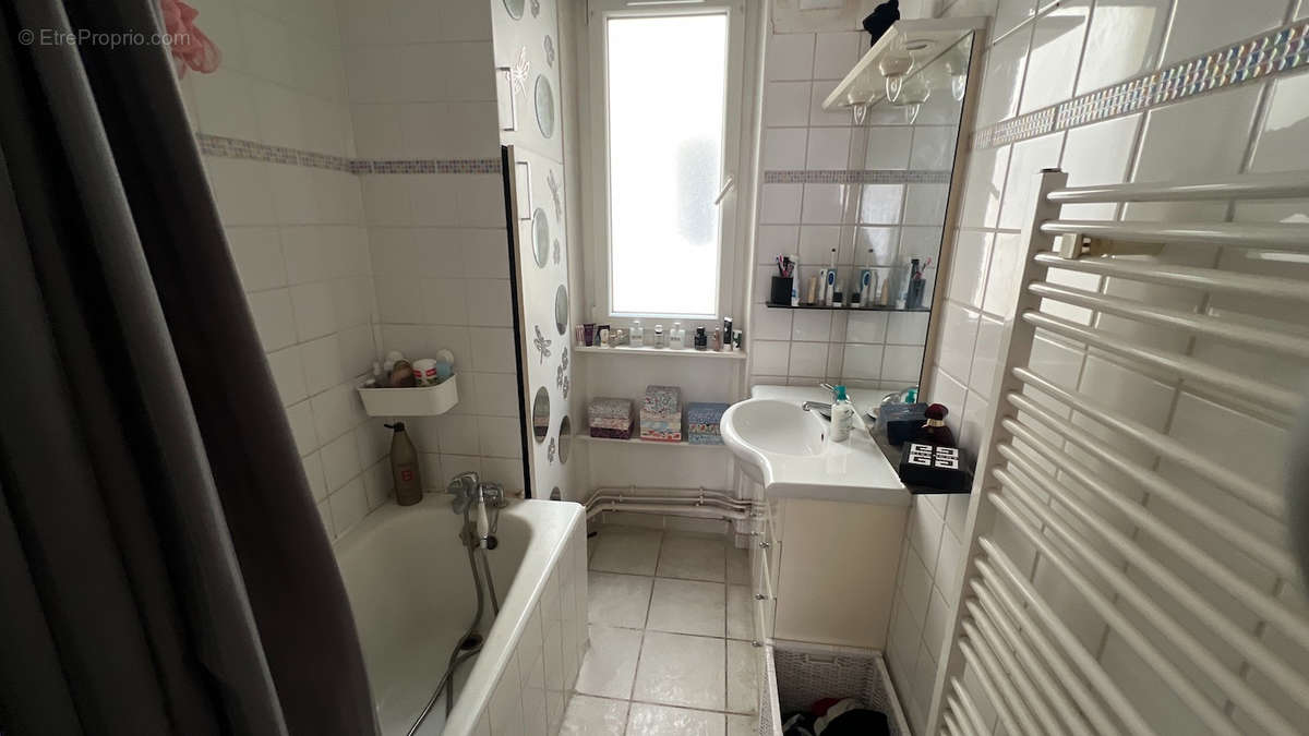 Appartement à PARIS-15E