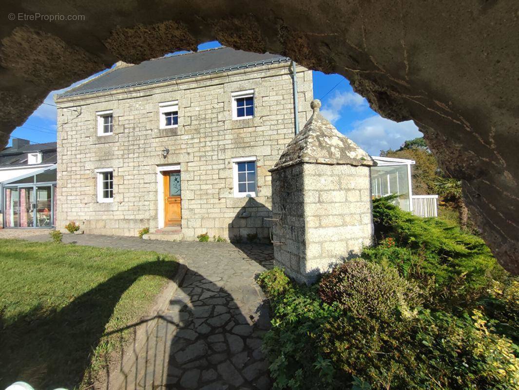 Maison à PONTIVY