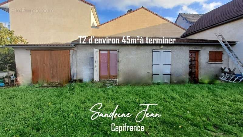 Appartement à AUBEVOYE