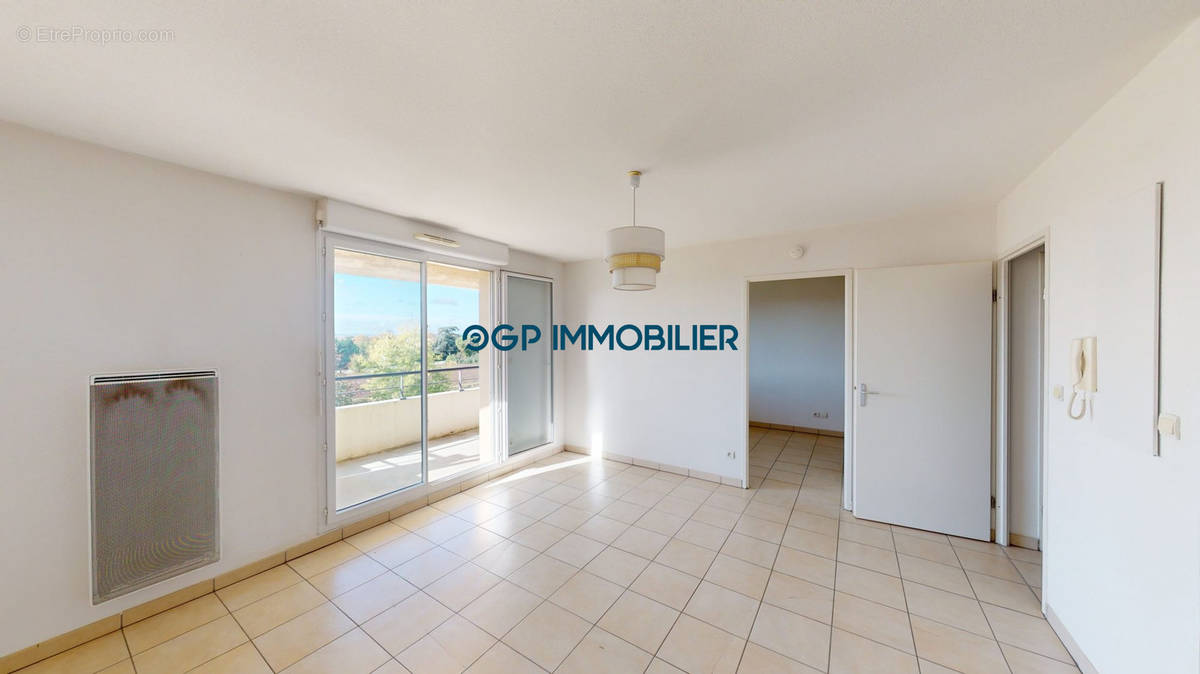 Appartement à CASTELNAU-D&#039;ESTRETEFONDS