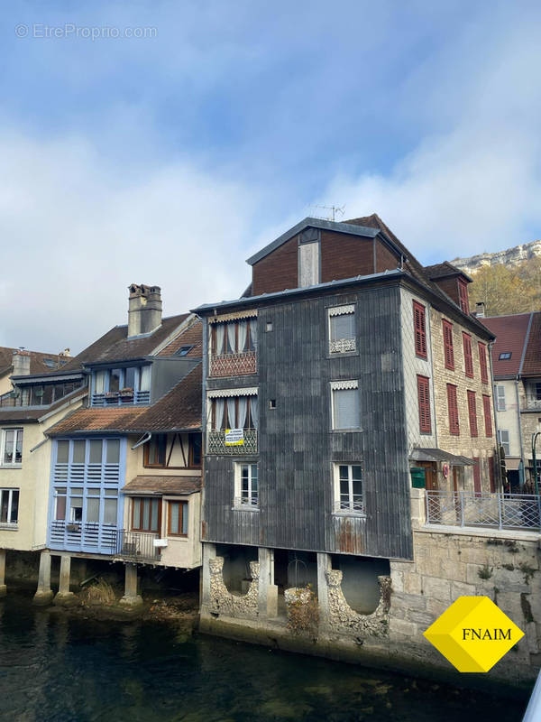 Appartement à ORNANS