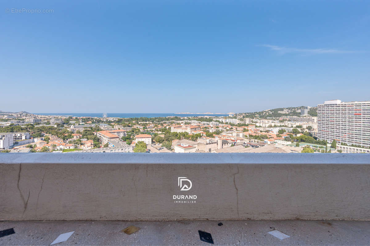 Appartement à MARSEILLE-8E