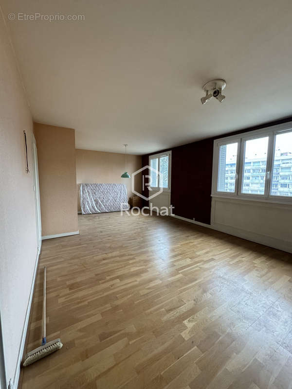 Appartement à LYON-5E