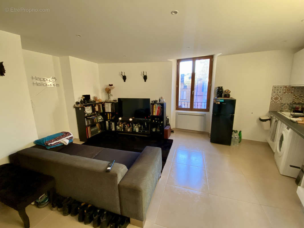 Appartement à LORGUES