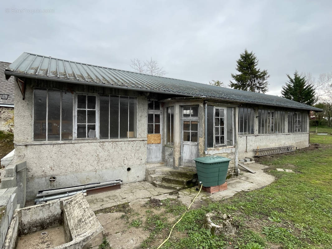 Appartement à LUBERSAC