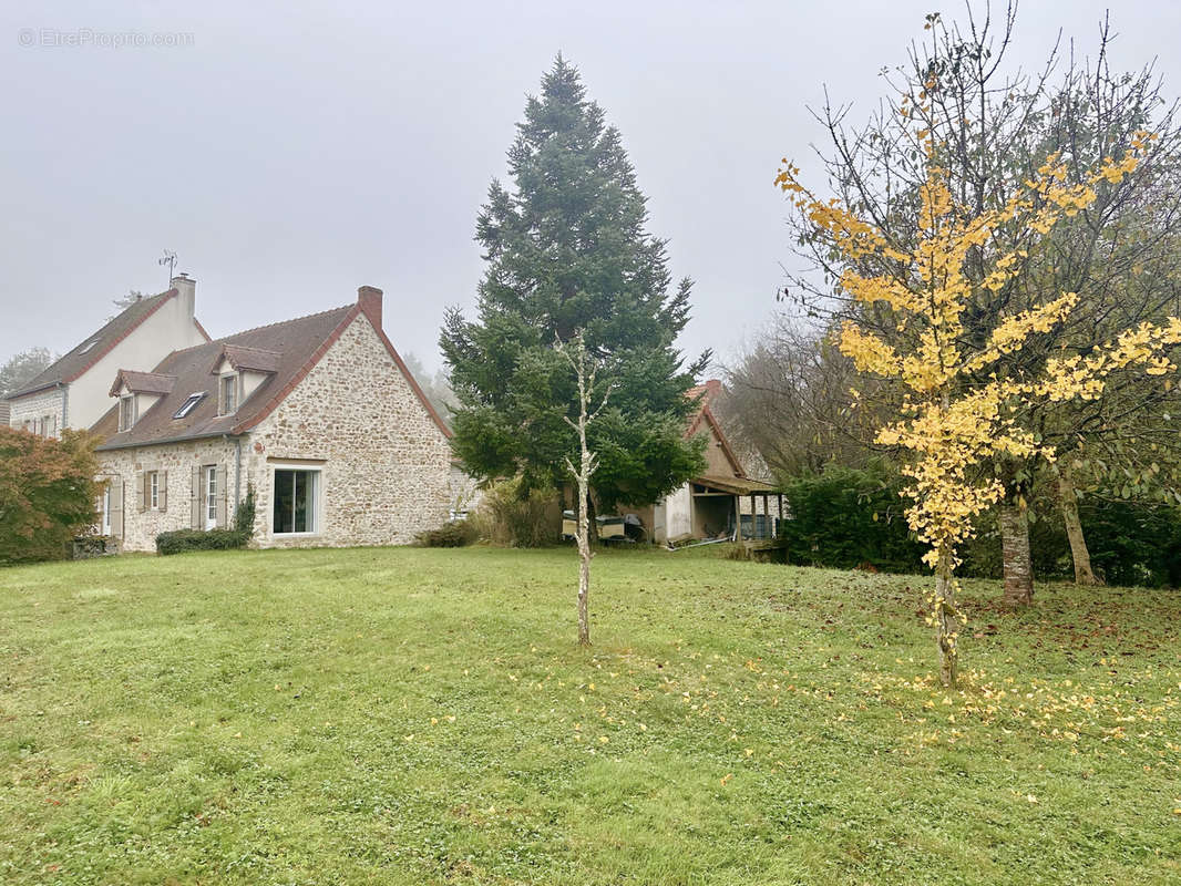 Maison à MONTCEAU-LES-MINES