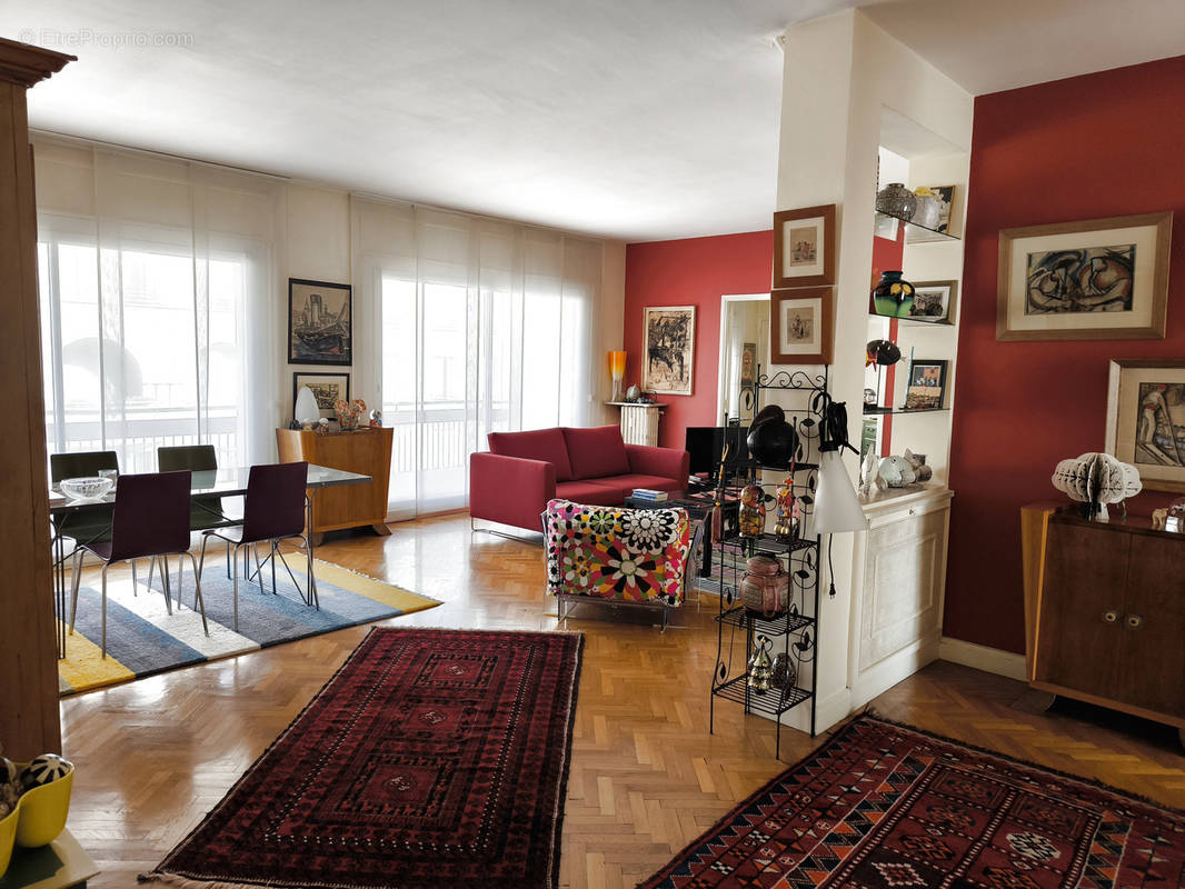 Appartement à MARSEILLE-8E