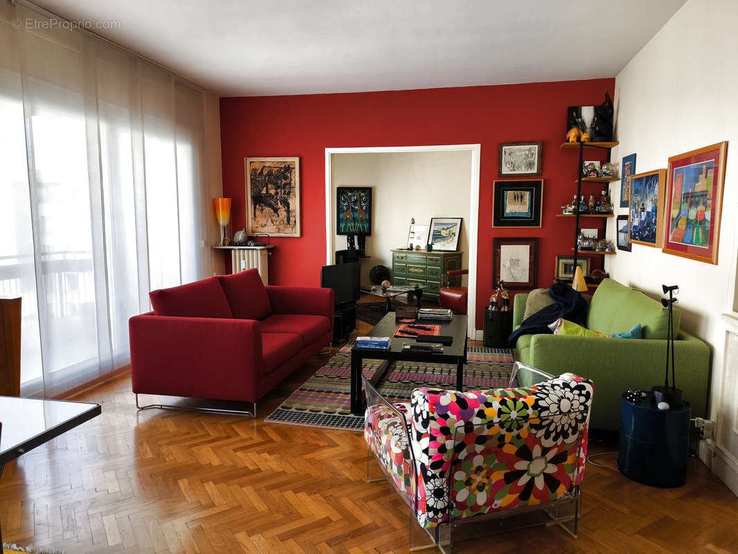 Appartement à MARSEILLE-8E