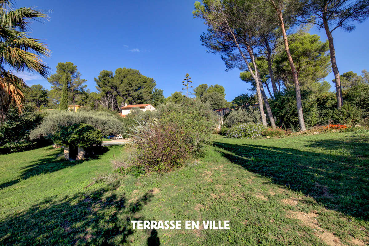 Maison à AIX-EN-PROVENCE