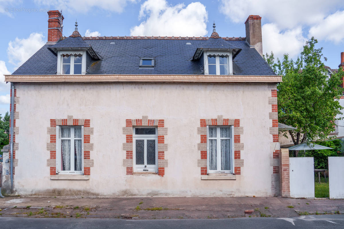 Maison à BALLAN-MIRE