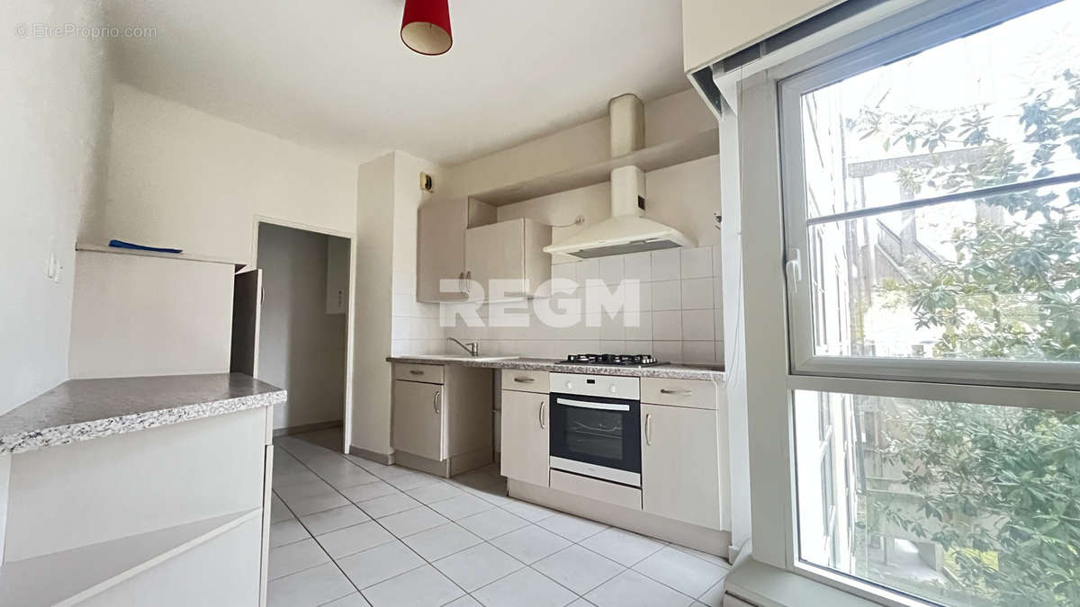 Appartement à LYON-4E