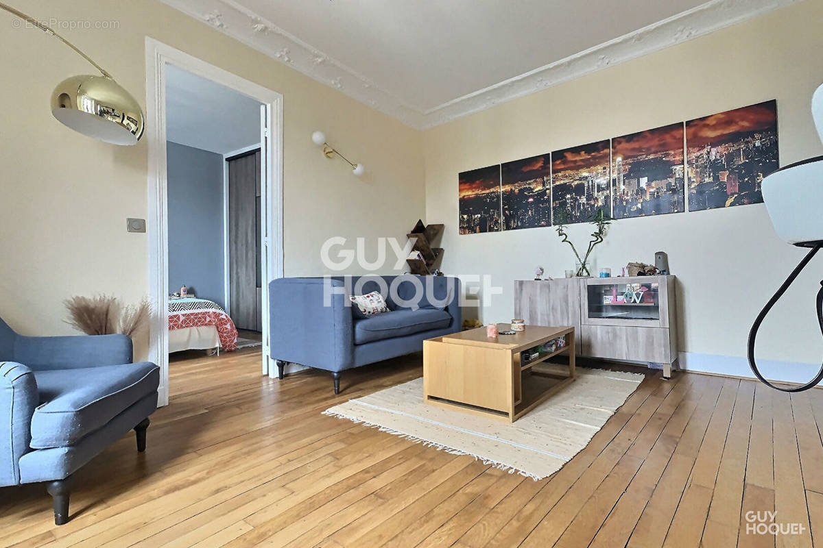 Appartement à MAISONS-ALFORT