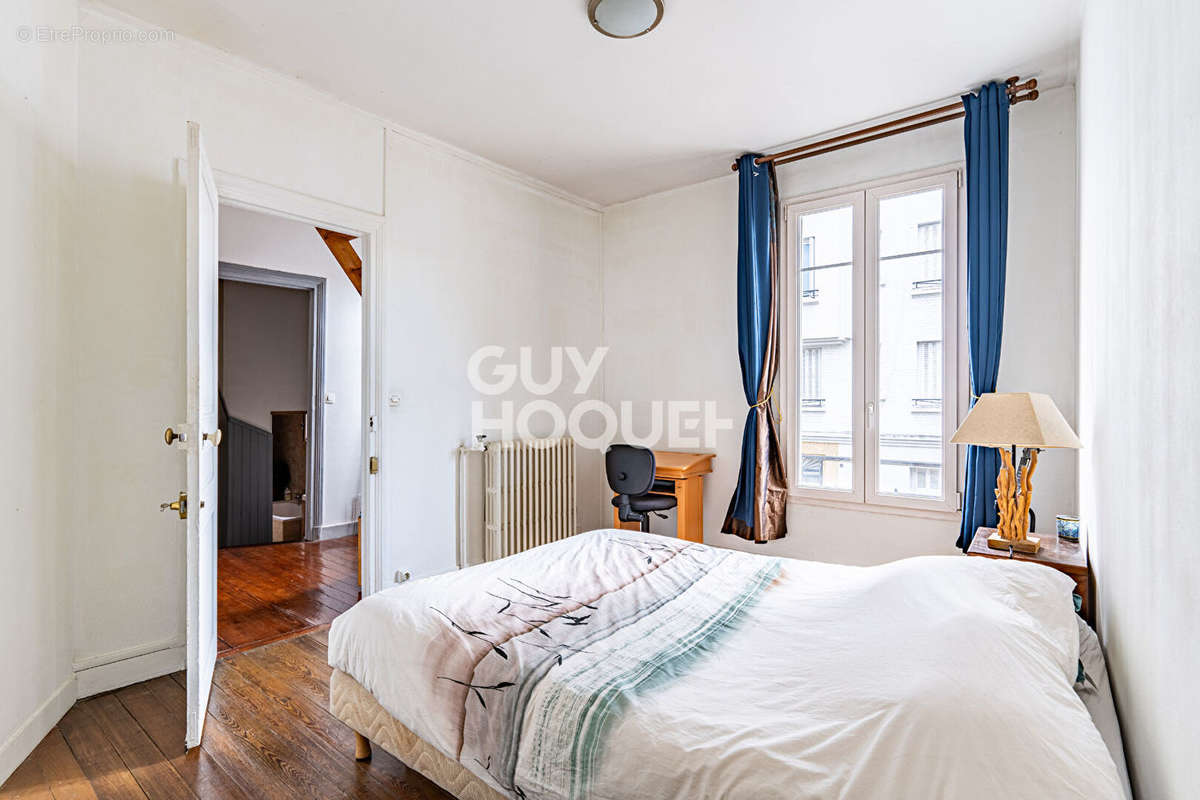 Appartement à COLOMBES