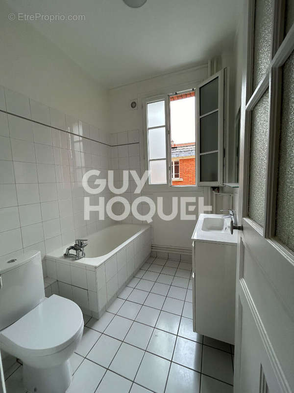 Appartement à PARIS-18E