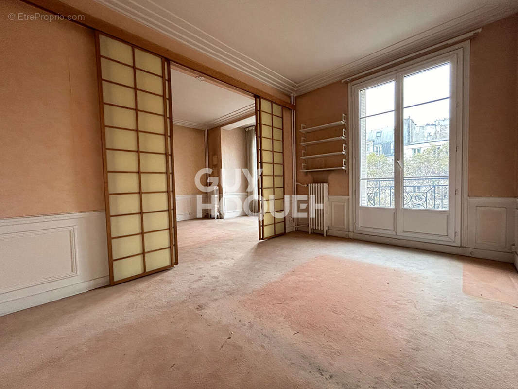 Appartement à PARIS-6E